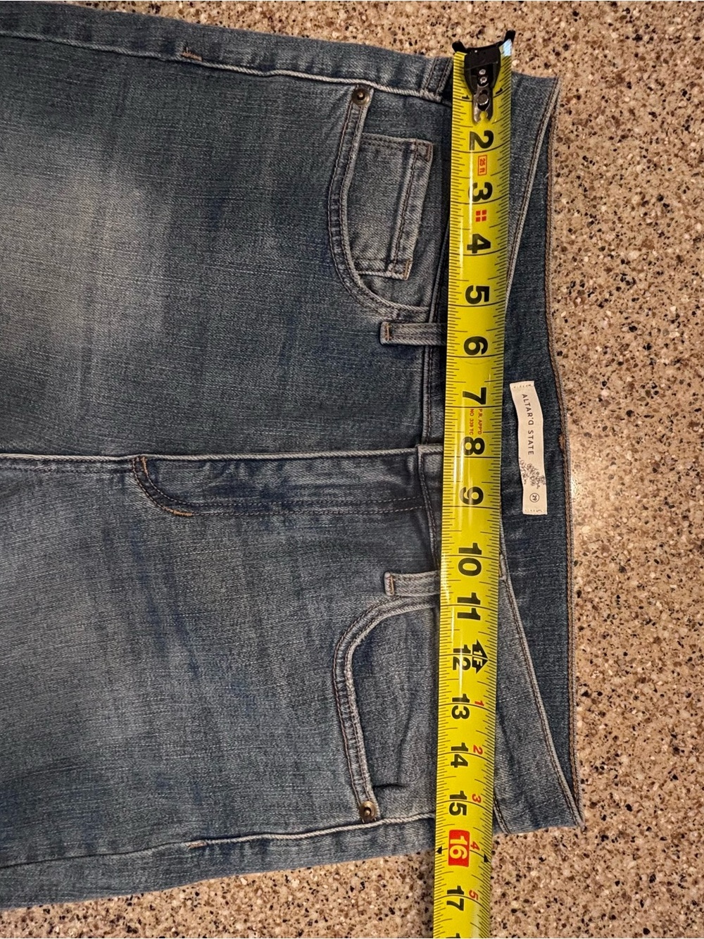 Altar'd State Women's Flare Jeans in Faded Blue size29